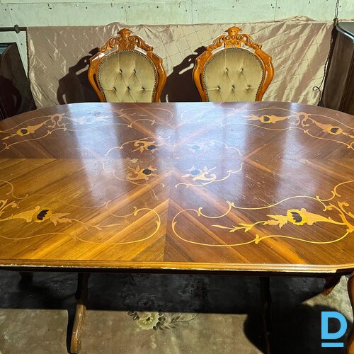 Pārdod Ēdamistabas komplekti Classic