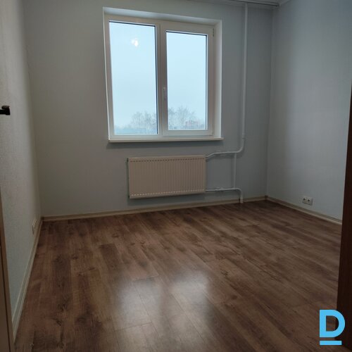 Pārdod dzīvokli Kleistu iela 21, 66m², 3 ist.