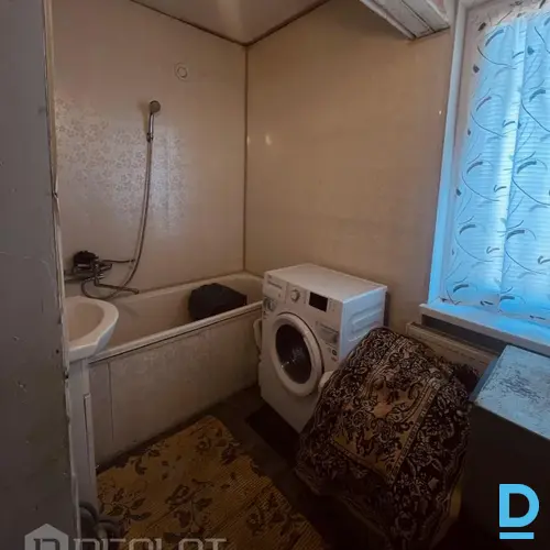 Pārdod dzīvokli Skolas iela 1a