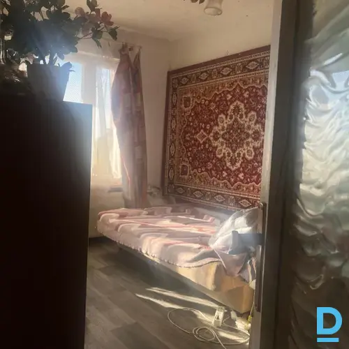 Pārdod dzīvokli Skolas iela 1a