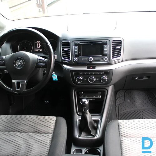 Pārdod Volkswagen Sharan 2.0d, 2013 Pārdod Volkswagen Sharan 2.0d, 2013
