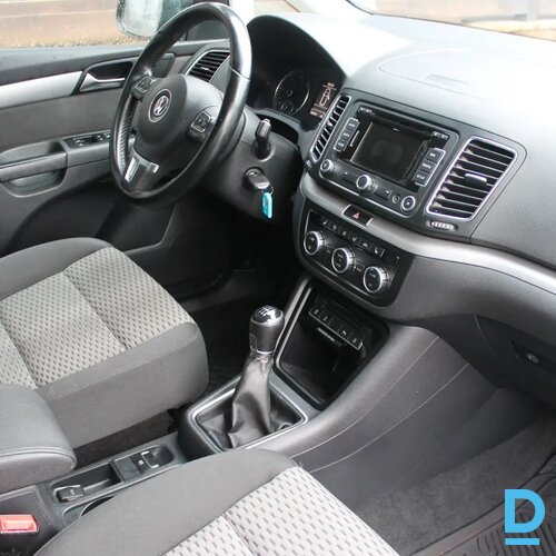 Pārdod Volkswagen Sharan 2.0d, 2013 Pārdod Volkswagen Sharan 2.0d, 2013