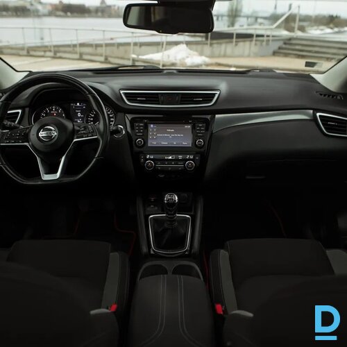 Pārdod Nissan Qashqai 1.2i, 2018 Pārdod Nissan Qashqai 1.2i, 2018