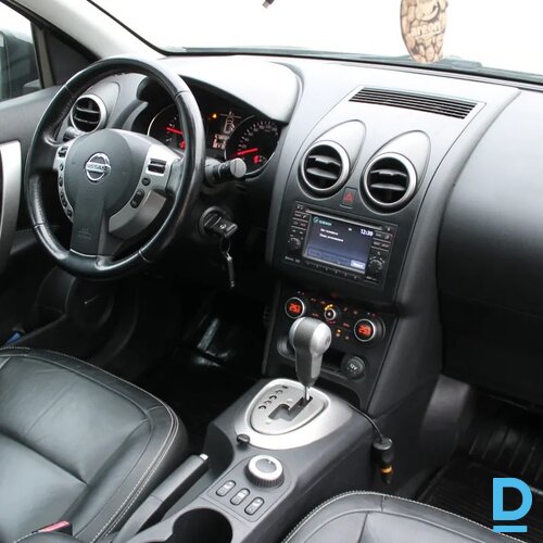 Pārdod Nissan Qashqai 2.0d, 4x4, 2011 Pārdod Nissan Qashqai 2.0d, 4x4, 2011