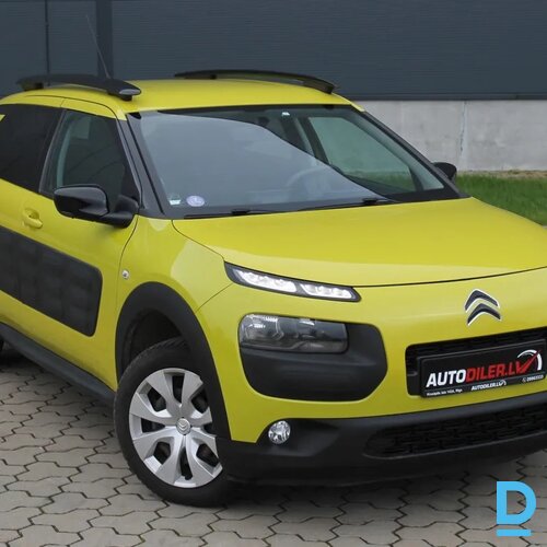 Pārdod Citroen C4 Cactus 1.2i, 2015 Pārdod Citroen C4 Cactus 1.2i, 2015