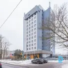 Предлагается к покупке квартира в недавно отремонтированном доме с великолепным видом на тихий и спокойный район Петерсалы и Андрейосты