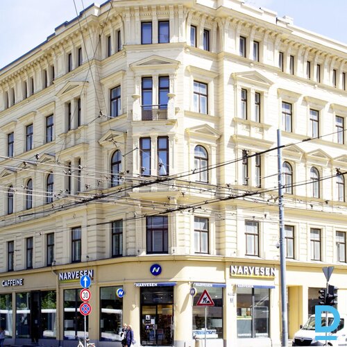 Pārdod dzīvokli Merķeļa iela 2