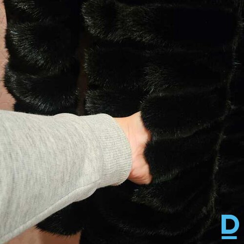 Pārdod winjevel Ūdeļādas kažoks