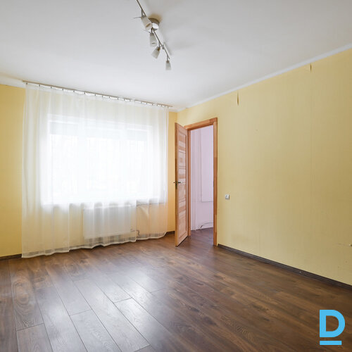 Pārdod dzīvokli Ūnijas iela 72