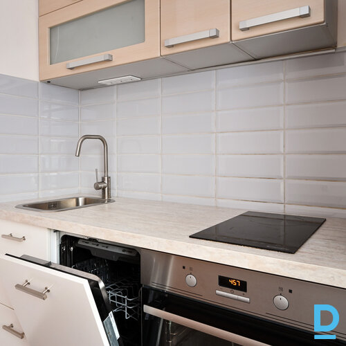 Pārdod dzīvokli Ūnijas iela 72