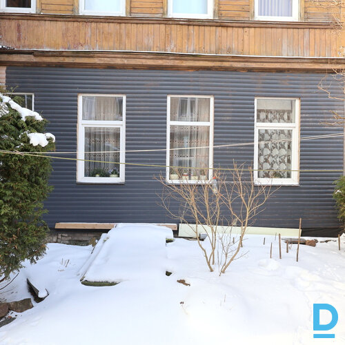 Pārdod dzīvokli Kaktu iela 5