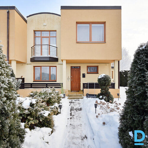 Pārdod māju Kabiles iela 67 Pārdod māju Kabiles iela 67