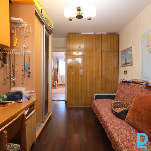 Pārdod dzīvokli Spīdolas iela 4