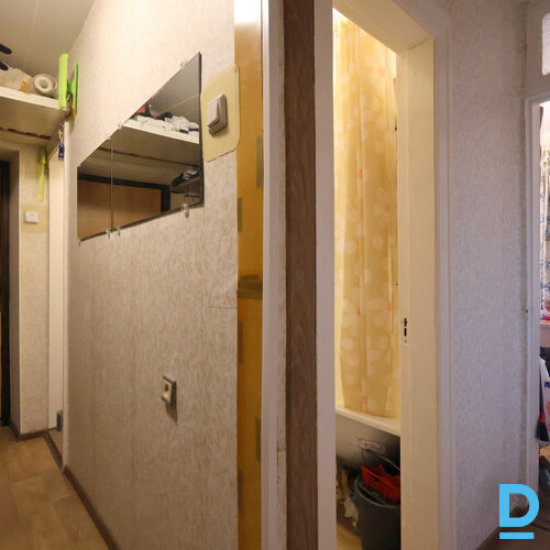 Pārdod dzīvokli Spīdolas iela 4