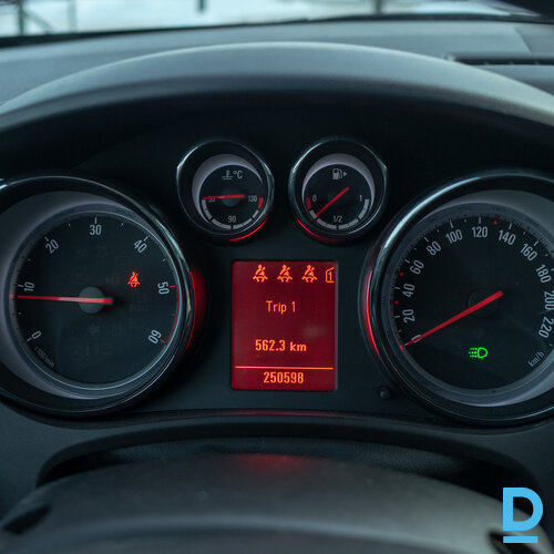 Opel Meriva 2010. gada 1.7 dīzelis