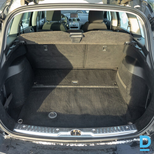 No Nīderlandes Peugeot 308 SW 2012. gada