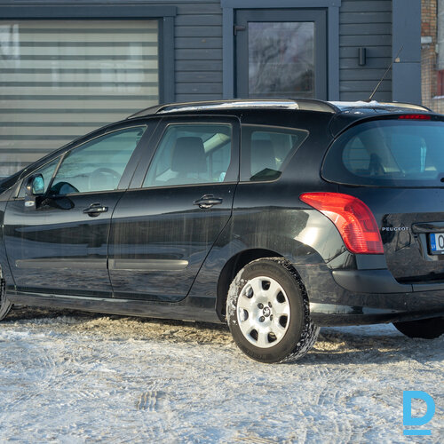 No Nīderlandes Peugeot 308 SW 2012. gada