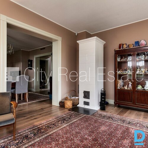 Izīrē māju Jūrmalā