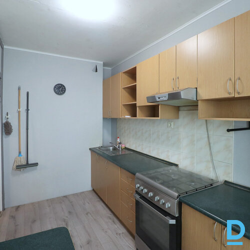 Pārdod dzīvokli Strautu iela 23 Pārdod dzīvokli Strautu iela 23