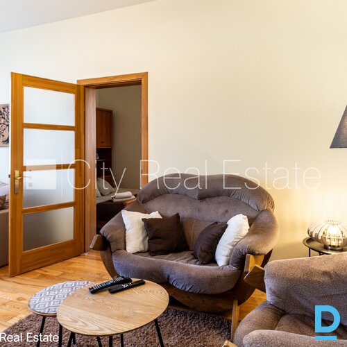 Izīrē dzīvokli Rīgā