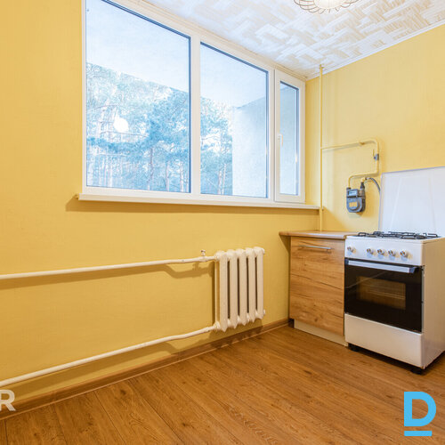 Pārdošanā 2 istabu dzīvoklis Jūrmalā, Lašu ielā – ar lielu balkonu un skatu uz m Pārdošanā 2 istabu dzīvoklis Jūrmalā, Lašu ielā – ar lielu balkonu un skatu uz m