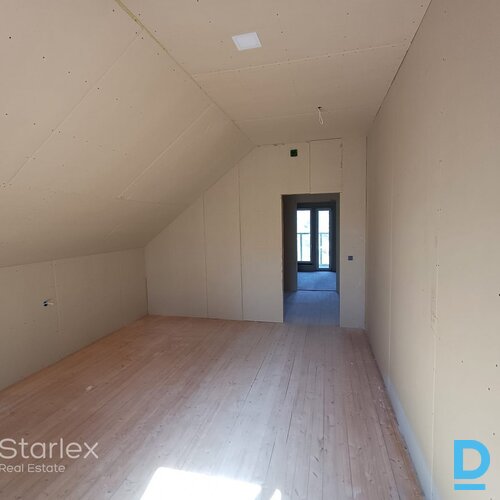 Privātmāja pie ūdens