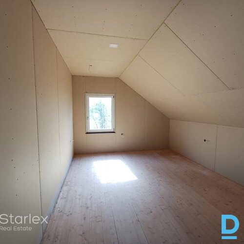 Privātmāja pie ūdens