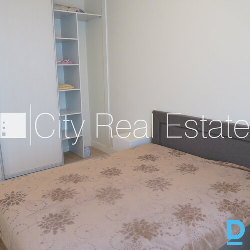 Izīrē dzīvokli Rīgā