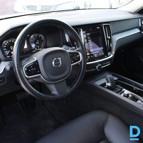 Pārdod Volvo V60 Cross Country B5 Awd, 2021 Pārdod Volvo V60 Cross Country B5 Awd, 2021