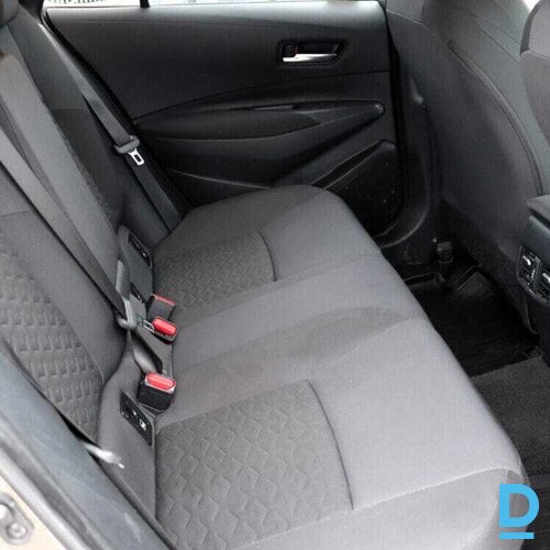 Pārdod Toyota Corolla Touring Sports Hybrid, 1.8, 2020