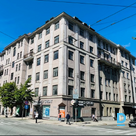 Угловое торговое помещение в центре Риги