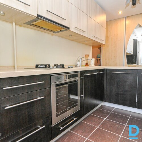 Pārdod dzīvokli Kleistu iela 21