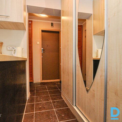 Pārdod dzīvokli Kleistu iela 21