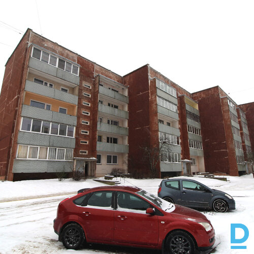 Pārdod dzīvokli Reiņu meža 5