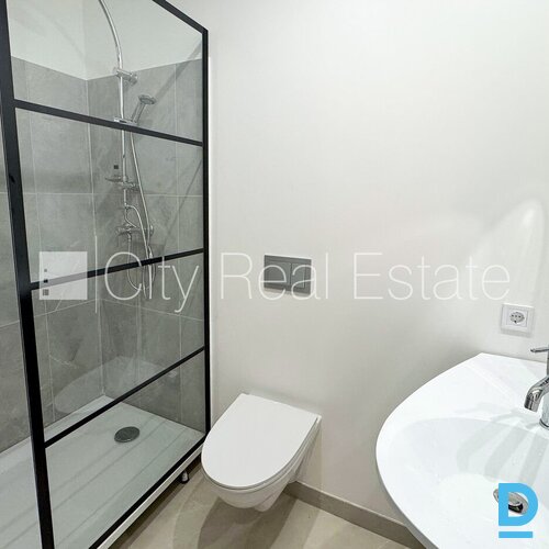 Izīrē dzīvokli Rīgā