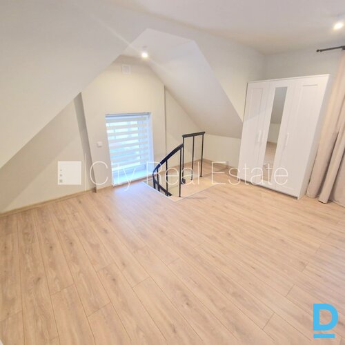 Izīrē dzīvokli Rīgā