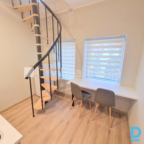 Izīrē dzīvokli Rīgā