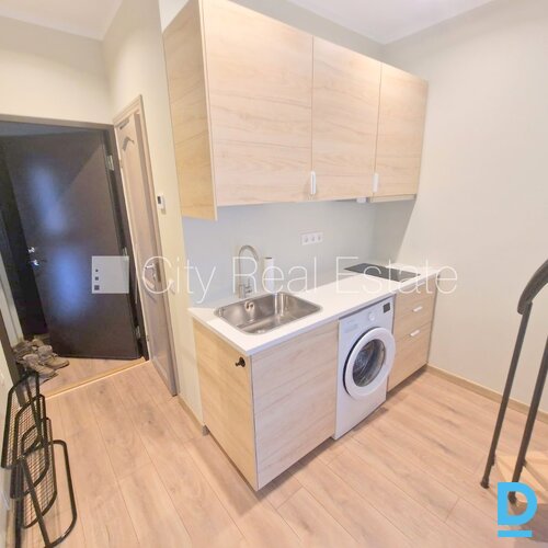 Izīrē dzīvokli Rīgā