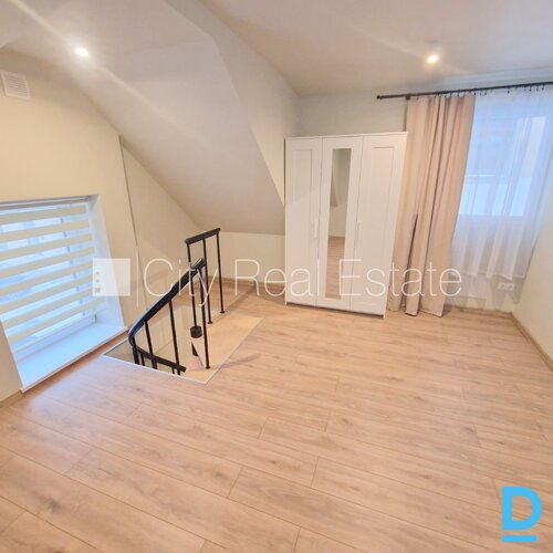 Izīrē dzīvokli Rīgā