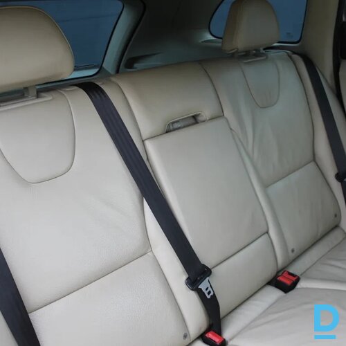 Pārdod Volvo XC60 D5 2.4D, 2011 Pārdod Volvo XC60 D5 2.4D, 2011