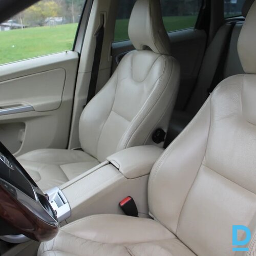 Pārdod Volvo XC60 D5 2.4D, 2011 Pārdod Volvo XC60 D5 2.4D, 2011