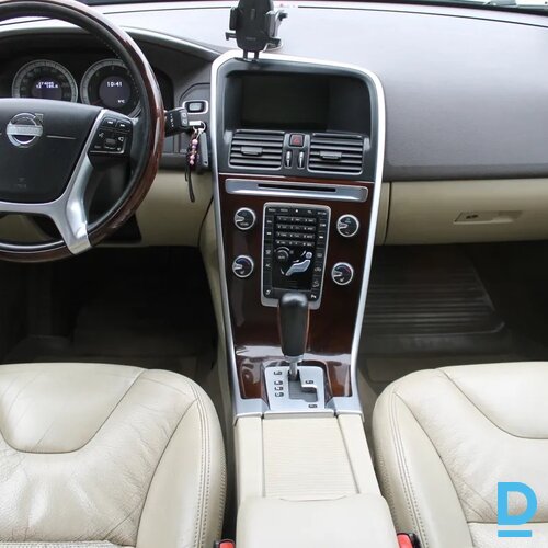 Pārdod Volvo XC60 D5 2.4D, 2011 Pārdod Volvo XC60 D5 2.4D, 2011