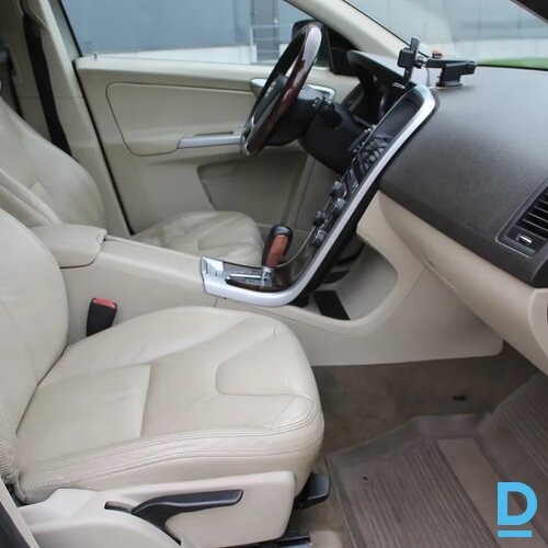 Pārdod Volvo XC60 D5 2.4D, 2011 Pārdod Volvo XC60 D5 2.4D, 2011