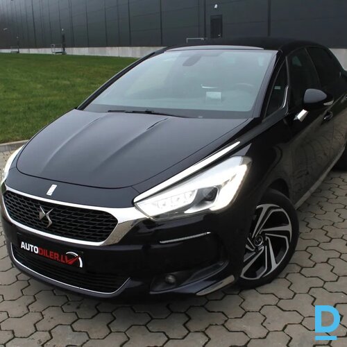 Pārdod Citroen DS5, 1.6i, 2017