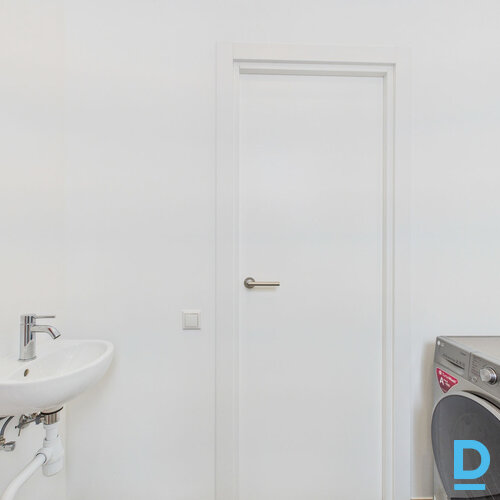 Pārdod māju Ezermalas iela 6