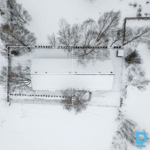 Pārdod māju Ezermalas iela 6