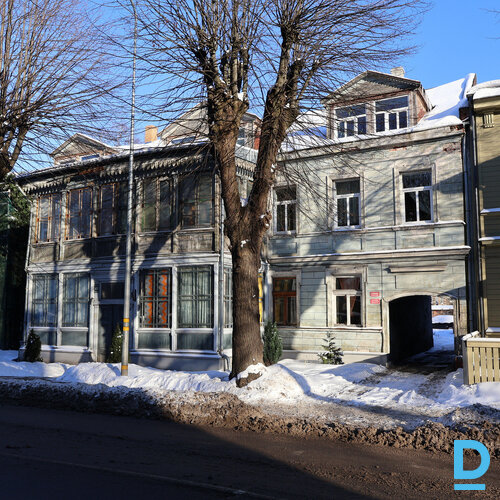 Pārdod dzīvokli Uliha iela 49