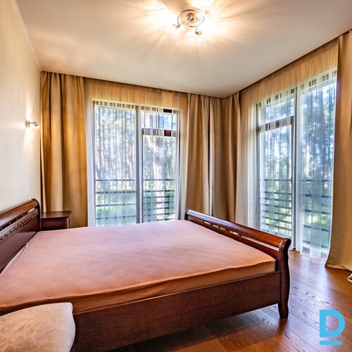 Pārdod dzīvokli Jūrmala Asari Kāpu iela 95