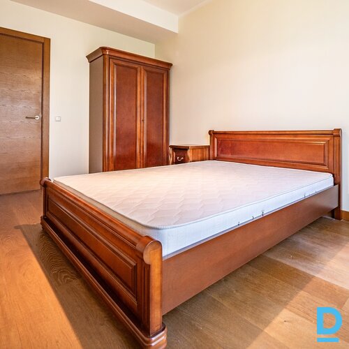 Pārdod dzīvokli Jūrmala Asari Kāpu iela 95