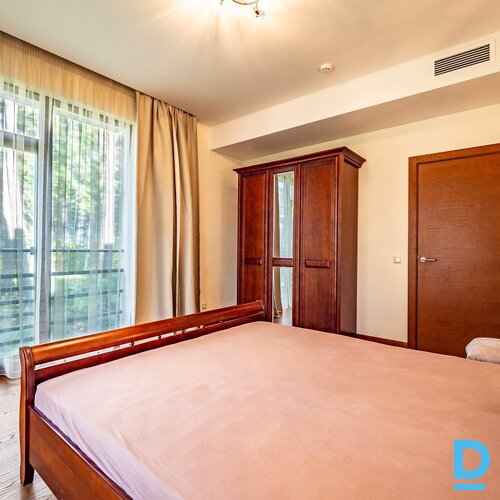 Pārdod dzīvokli Jūrmala Asari Kāpu iela 95